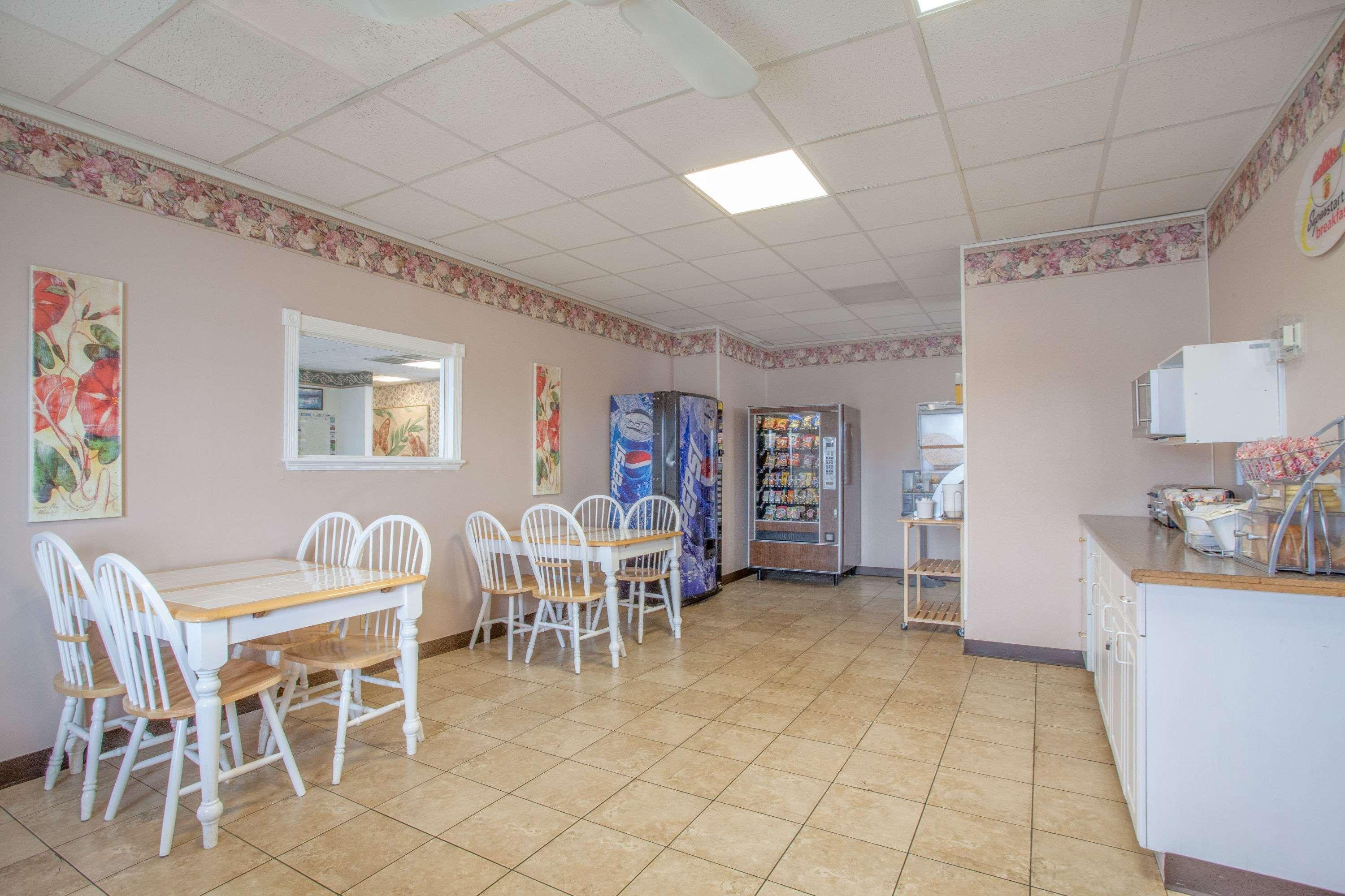 Motel Super 8 By Wyndham Carlisle North Exterior foto